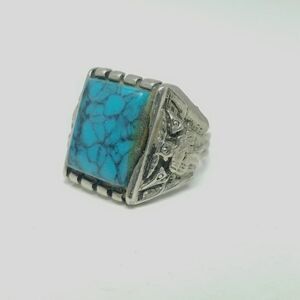 Vintage Rectangular Turquoise Color Signet RIng with Silver Tone Setting